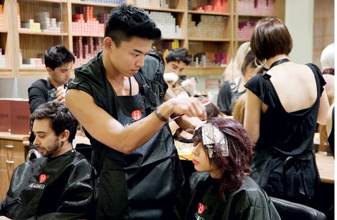 Heading Out Hairdressing Academy - Perth Private Schools 1
