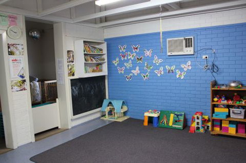 New School Of Arts Neighbourhood House Inc. Neighbourhood Centre, Childcare & OOSH Services - Perth Private Schools 1