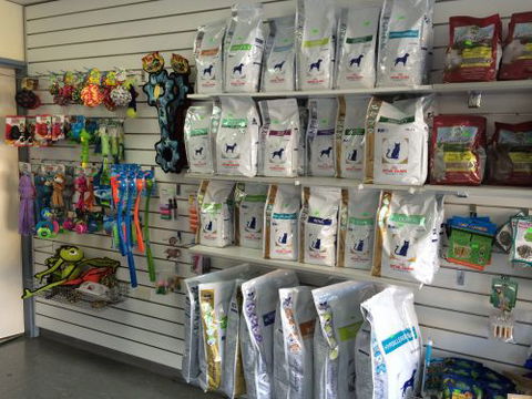 Albion Park Veterinary Hospital - Perth Private Schools 2