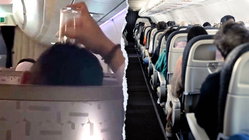 Passenger's bizarre use of drinking glass on flight leaves travelers horrified Perth Private Schools