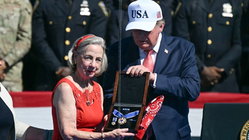 Trump posthumously awards Medal of Freedom to 9/11's 'man in red bandana' Perth Private Schools